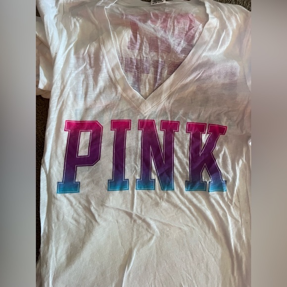 NWOT limited edition Victoria’s Secret PINK tees - Picture 2 of 5